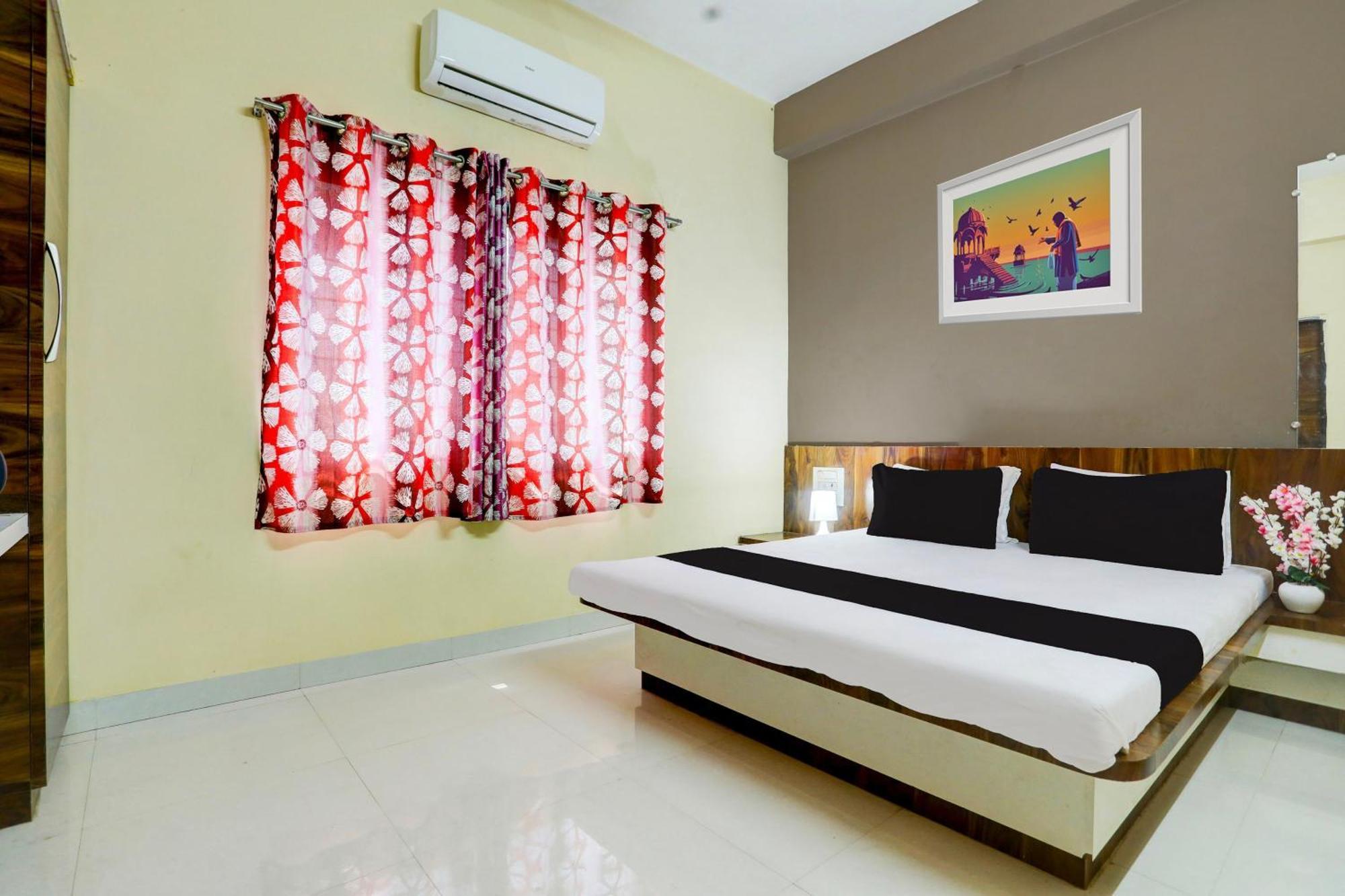 Hotel O Patil Residency Lodging Shahada Buitenkant foto